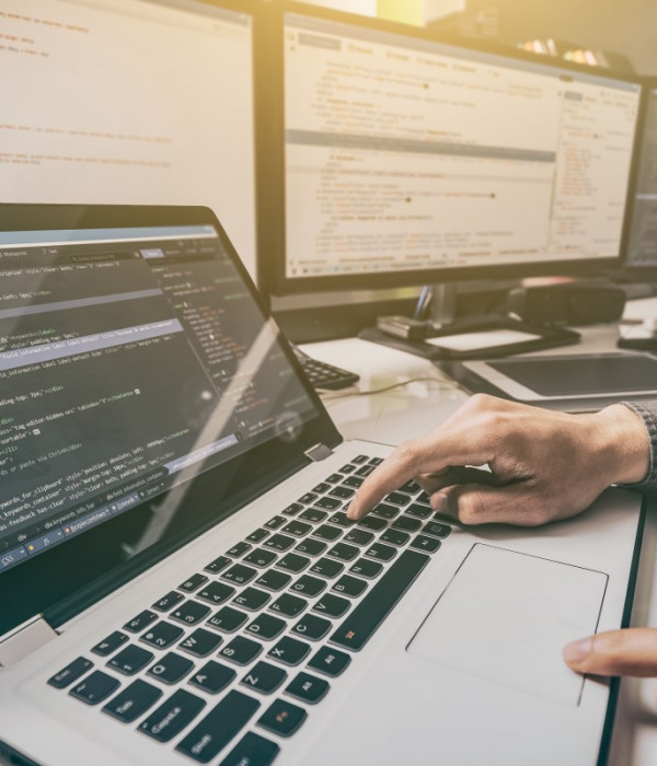 IC DIGITAL Développeur web : rôle, missions et compétences pour répondre aux besoins des entreprises